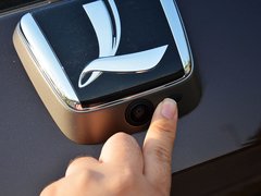 大7 SUV 2014款 2.2T 自动 四驱旗舰型 5座
