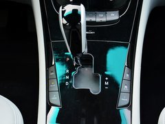 大7 SUV 2014款 2.2T 自动 四驱旗舰型 5座