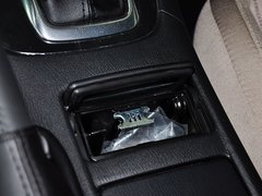 阿特兹 2014款 2.0L 自动 蓝天时尚型