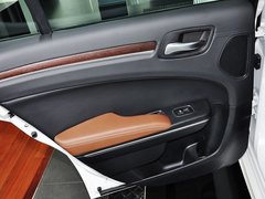 300C 2014款 3.0L 自动 卓越版