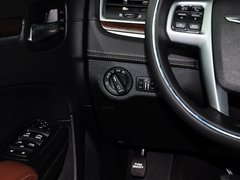 300C 2014款 3.0L 自动 卓越版