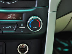 宝骏610 2014款 1.5L 自动 舒适型