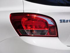 宝骏610 2014款 1.5L 自动 舒适型