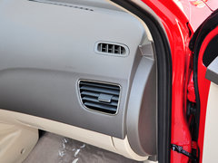 宝骏610 2014款 1.5L 手动 标准型