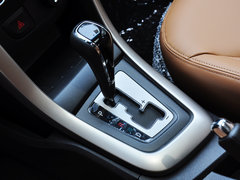宝骏610 2014款 1.5L 自动 豪华型