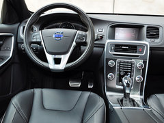 沃尔沃V60 2014款 改款 2.0T 自动 T5 个性运动版