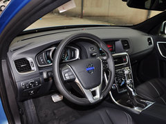 沃尔沃V60 2014款 改款 2.0T 自动 T5 个性运动版