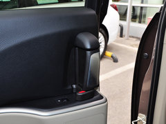 别克GL8 2014款 3.0L 自动 XT豪华商务旗舰版 7座