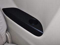 别克GL8 2014款 3.0L 自动 XT豪华商务旗舰版 7座