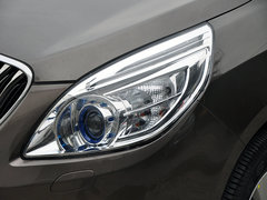 别克GL8 2014款 3.0L 自动 XT豪华商务旗舰版 7座