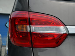 别克GL8 2014款 3.0L 自动 XT豪华商务旗舰版 7座