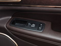 大切诺基(进口) 2014款 3.0L 自动 旗舰尊悦版 5座