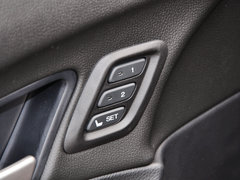 歌诗图 2014款 3.0 自动 AWD 尊贵导航版