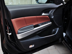 歌诗图 2014款 3.0 自动 AWD 尊贵导航版