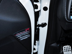DS 5 2014款 1.6T 自动 豪华版THP200