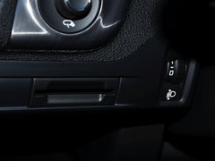 DS 5 2014款 1.6T 自动 豪华版THP200