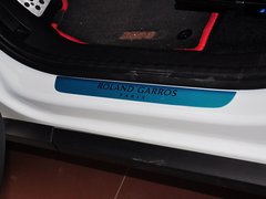 标致3008 2014款 1.6THP 自动 罗兰·加洛斯版 5座