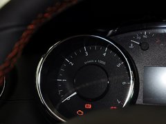 标致3008 2014款 1.6THP 自动 罗兰·加洛斯版 5座
