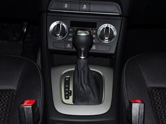 奥迪Q3 2014款 30 TFSI 进取型 5座