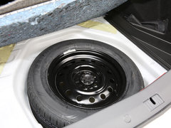 众泰Z500 2015款 1.5T 手动 豪华型