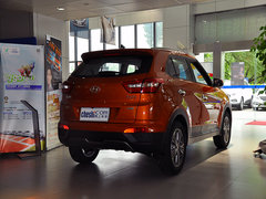 现代ix25 2015款 2.0L 自动 四驱尊贵型 GLX 5座