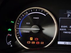 雷克萨斯NX 2015款 300h 锋芒版 全驱 5座