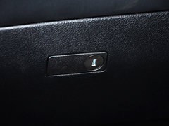 雷克萨斯NX 2015款 300h 锋芒版 全驱 5座