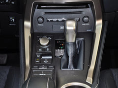 雷克萨斯NX 2015款 300h 锋芒版 全驱 5座