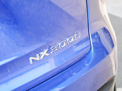 雷克萨斯NX 2015款 300h 锋芒版 全驱 5座