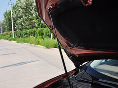 DS 6 2014款 1.6T 自动 尊享版THP200 5座