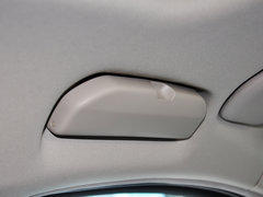 DS 6 2014款 1.6T 自动 尊享版THP200 5座