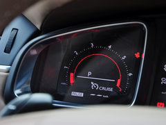 DS 6 2014款 1.6T 自动 尊享版THP200 5座