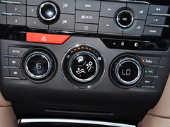 DS 6 2014款 1.6T 自动 尊享版THP200 5座
