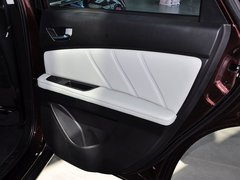 优6 SUV 2014款 2.0T 自动 智尊型 5座