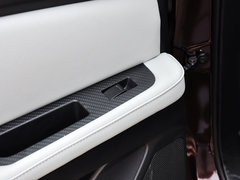 优6 SUV 2014款 2.0T 自动 旗舰型 5座