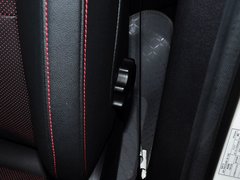 奔腾B70 2014款 1.8T 自动 运动尊享型