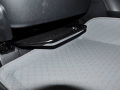 奔腾B70 2014款 1.8T 自动 运动尊享型