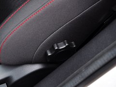 奔腾B70 2014款 2.0L 自动 舒适型