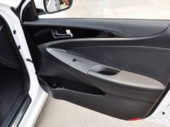 索纳塔八 2014款 2.4L 自动 顶级版 国V