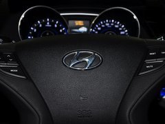 索纳塔八 2014款 2.4L 自动 领先版 国V