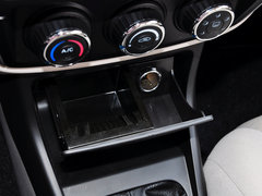 夏利N5 2014款 1.0L 手动标准型