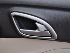 宝骏630 2014款 1.5L 手动 标准型