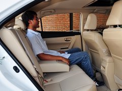 卡罗拉 2014款 1.6L CVT GL-i真皮版