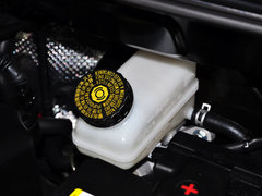 长城M4 2014款 1.5L 手动 两驱豪华型 5座