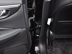 英菲尼迪Q50 2014款 2.0T 自动 豪华版