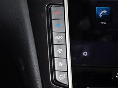 英菲尼迪Q50 2014款 2.0T 自动 豪华版