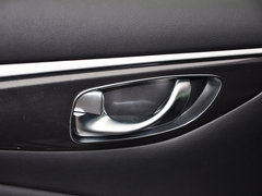 英菲尼迪Q50 2014款 2.0T 自动 豪华版