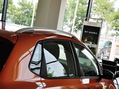 Polo 2014款 1.6L AT Cross