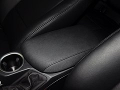 宝马X1 2014款 sDrive18i 时尚型 5座