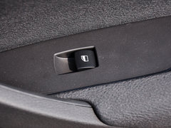 宝马X1 2014款 sDrive18i 领先型 5座
